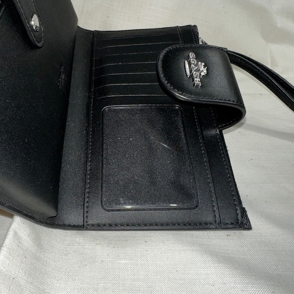 Coach Phone Wallet In Signature Canvas - Picture 5 of 9